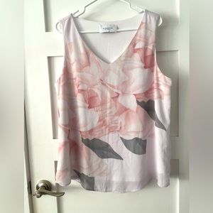 Le Galeriste Blush Pink Floral Tank